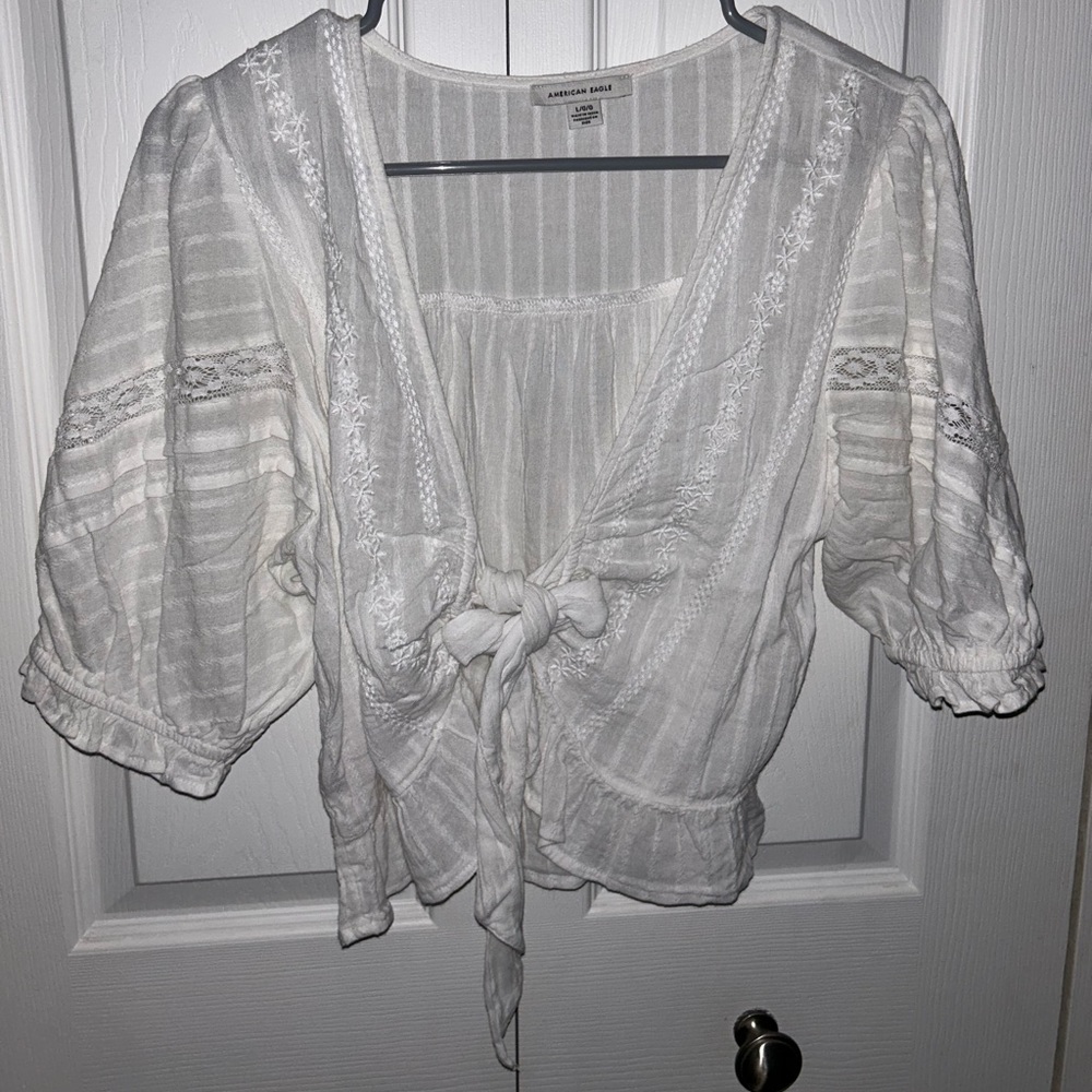 American Eagle Tie Front Blouse